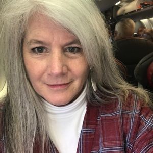 Meet your Posher, Angie